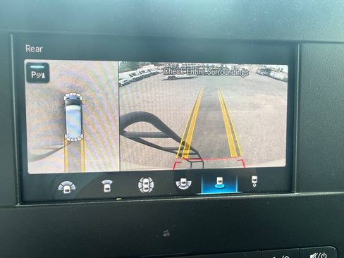 Used 2023 Mercedes-Benz Sprinter 2500 image 55