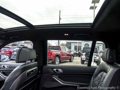 Used 2023 BMW X7 xDrive40i w/ M Sport Package image 12