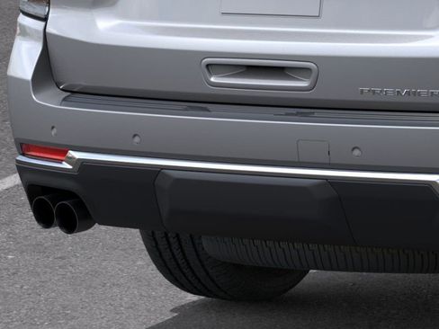 New 2026 Chevrolet Suburban Premier AWD/4WD image 14