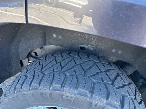 Used 2017 Chevrolet Tahoe Premier image 16