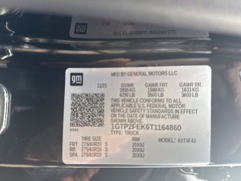 New 2026 GMC Canyon Denali w/ LPO, Denali Black Edition image 24