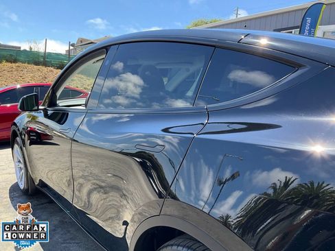 Used 2023 Tesla Model Y Long Range AWD/4WD image 99