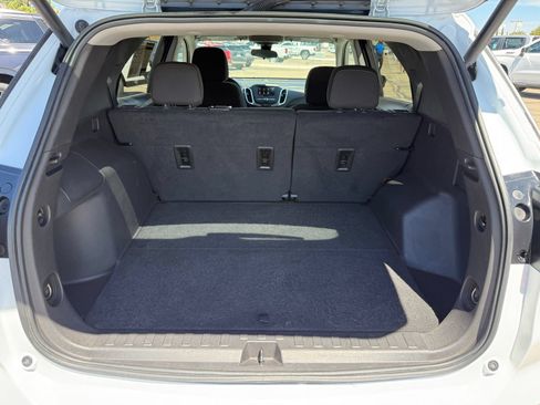 Certified 2024 Chevrolet Equinox LT AWD/4WD image 37
