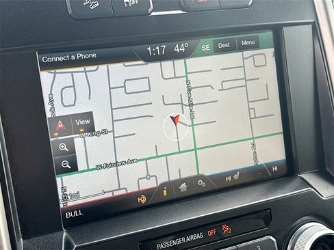 Used 2015 Ford F150 Platinum w/ Equipment Group 701A Luxury image 13