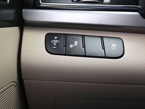 Used 2017 Hyundai Elantra Value Edition image 23