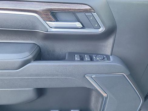 New 2026 GMC Sierra 1500 Elevation image 23