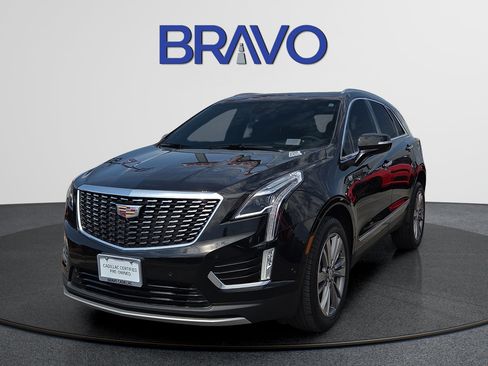 Used 2023 Cadillac XT5 Premium Luxury w/ Technology Package FWD image 1