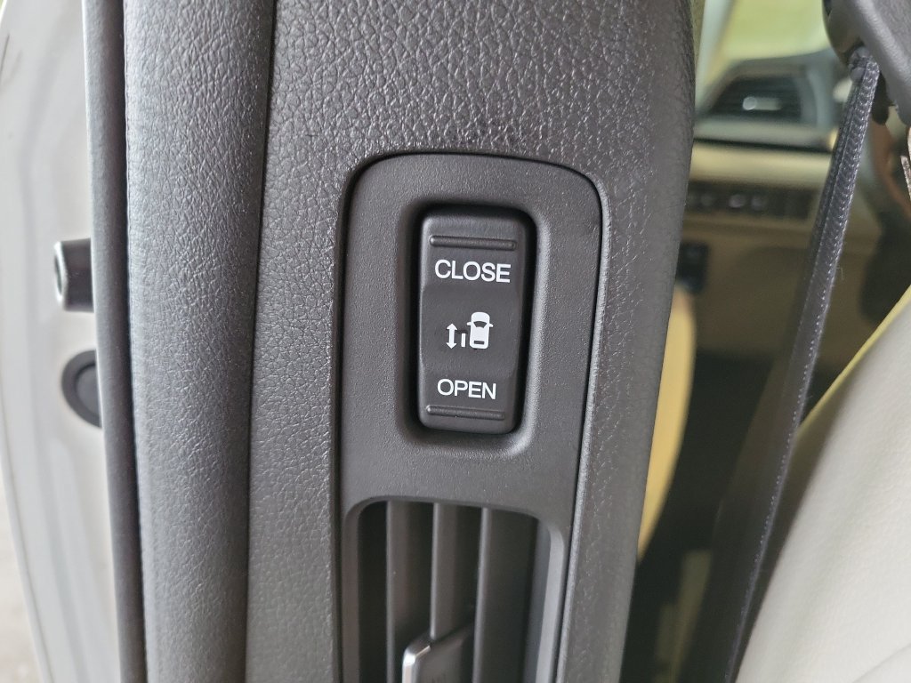 Certified 2026 Honda Odyssey EX-L image 20
