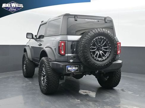 Used 2023 Ford Bronco Wildtrak image 5