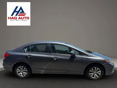 Used 2012 Honda Civic LX image 4