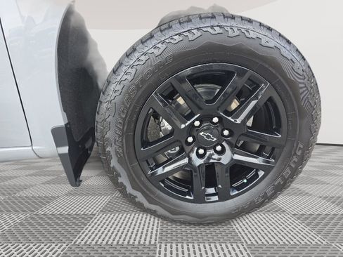 Used 2024 Chevrolet Silverado 1500 Custom w/ Turbomax Blackout Package image 23