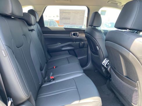 New 2026 Kia Sorento EX FWD image 24