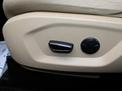 Used 2017 Ford Explorer FWD image 30