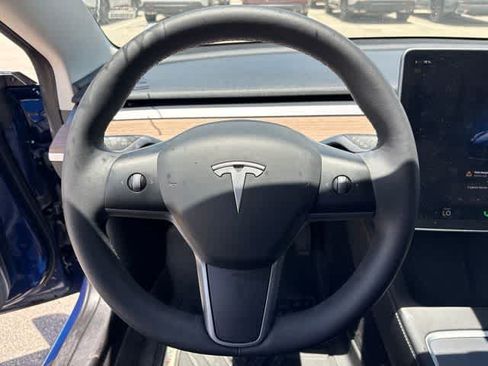 Used 2023 Tesla Model 3 Standard Range RWD image 14