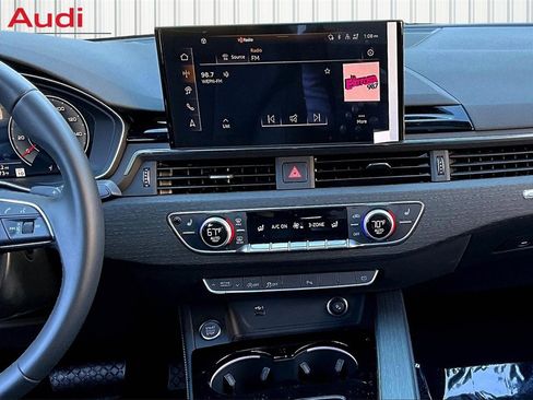 Used 2025 Audi A5 2.0T Premium Plus image 9