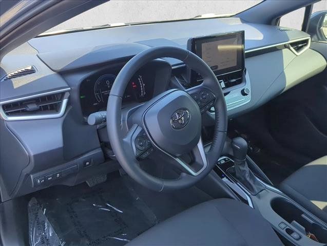 Certified 2026 Toyota Corolla SE FWD image 11