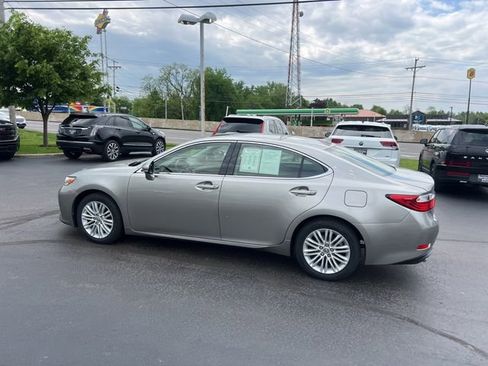 Used 2015 Lexus ES 350 w/ Luxury Package FWD image 16