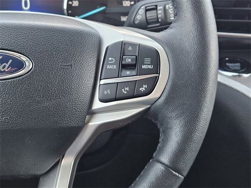 Used 2024 Ford Explorer XLT w/ Equipment Group 202A image 27