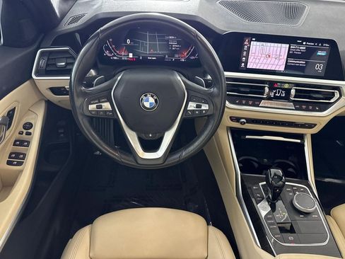 Used 2019 BMW 330i Sedan w/ Premium Package RWD image 30