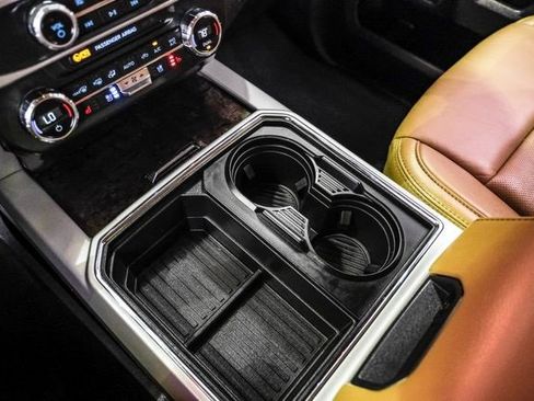 Used 2022 Ford F250 Lariat w/ Lariat Value Package image 23