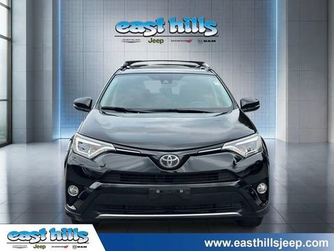 Used 2016 Toyota RAV4 Limited AWD/4WD image 8