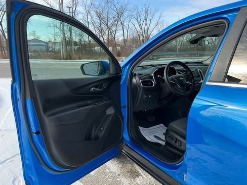 Used 2024 Chevrolet Equinox LT image 15