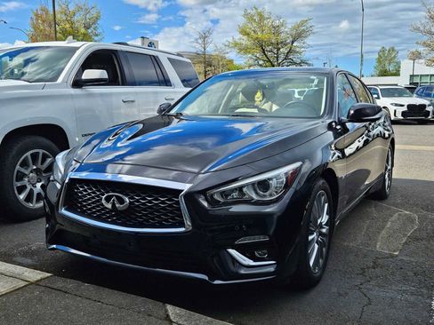Used 2018 INFINITI Q50 Luxe w/ Sensory Package (Luxe) image 5