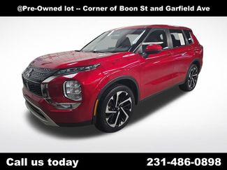 Used 2024 Mitsubishi Outlander SE AWD/4WD 360° Tour