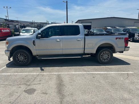 Used 2020 Ford F250 XLT w/ XLT Premium Package AWD/4WD image 19
