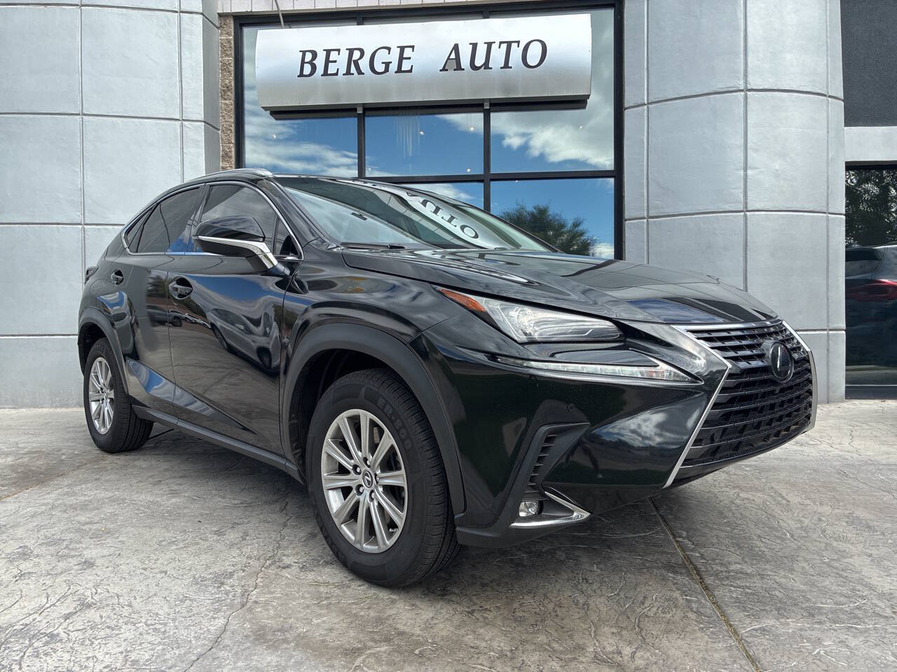 Used 2018 Lexus NX 300 FWD w/ Comfort Package image 1