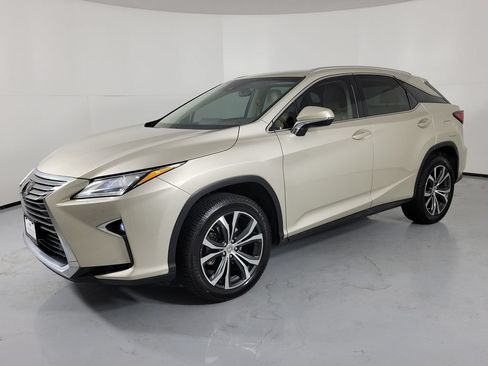 Used 2016 Lexus RX 350 FWD w/ Premium Package image 2