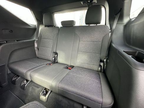 New 2025 Chevrolet Traverse LT w/ Enhanced Driving Package image 25