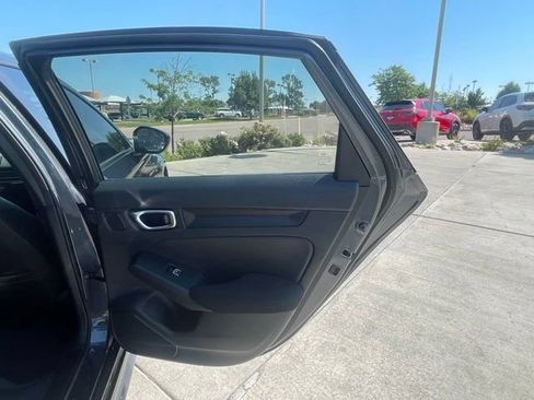Used 2025 Honda Civic Sport image 30