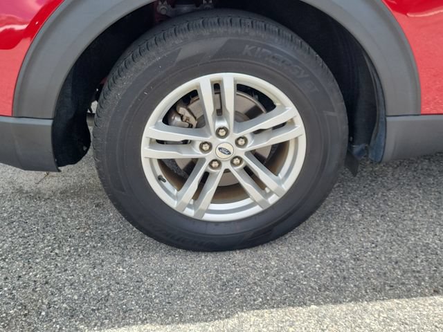 Used 2023 Ford Explorer XLT RWD image 5