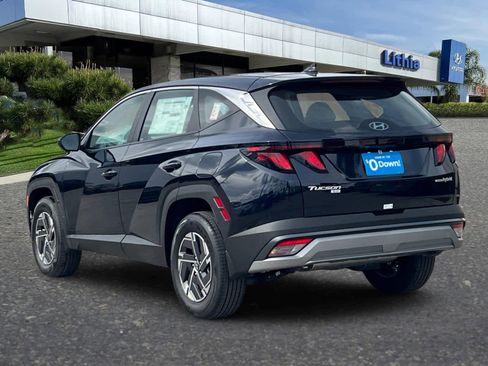 New 2026 Hyundai Tucson Blue SE image 6