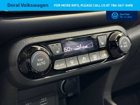 Used 2023 Nissan Kicks SR w/ SR Premium Package image 20