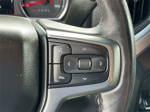Used 2021 Chevrolet Silverado 1500 RST image 10