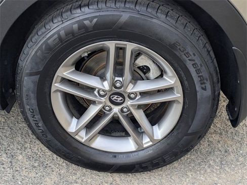 Used 2018 Hyundai Santa Fe Sport w/ 2.4L Value Package 02 image 8