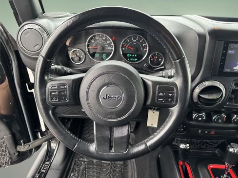 Used 2017 Jeep Wrangler Unlimited Sport w/ Quick Order Package 24S AWD/4WD image 18