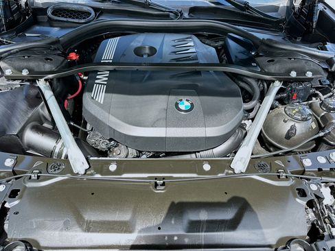 Certified 2024 BMW 740i RWD image 34