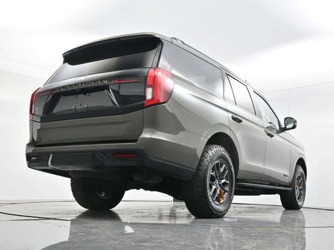 Used 2025 Ford Expedition Tremor AWD/4WD image 50