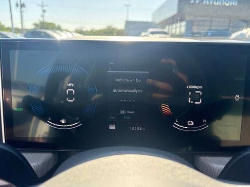 Certified 2025 Hyundai Sonata SEL FWD image 16