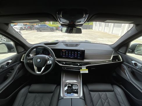 New 2026 BMW X5 xDrive40i w/ Premium Package image 12