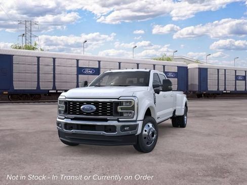 New 2026 Ford F450 4x4 Crew Cab Super Duty image 2