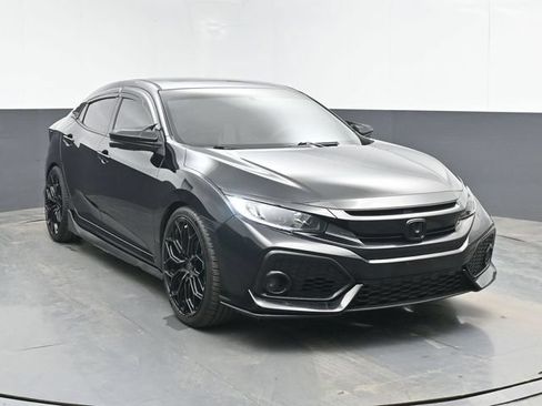 Used 2018 Honda Civic EX image 2
