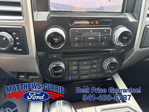 Used 2015 Ford F150 Lariat w/ Equipment Group 502A Luxury AWD/4WD image 23