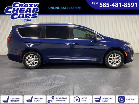 Used 2020 Chrysler Pacifica Touring-L image 1