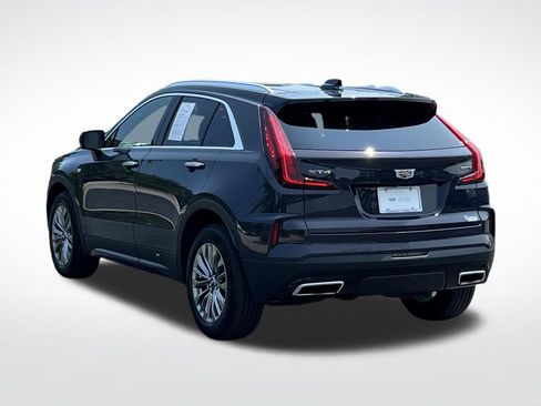 Used 2025 Cadillac XT4 Premium Luxury FWD image 13