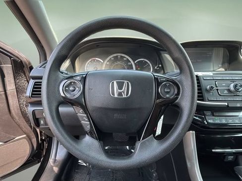 Used 2016 Honda Accord LX image 12