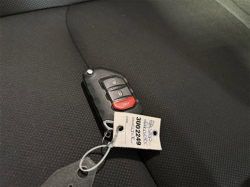 Used 2023 Jeep Gladiator Sport image 32